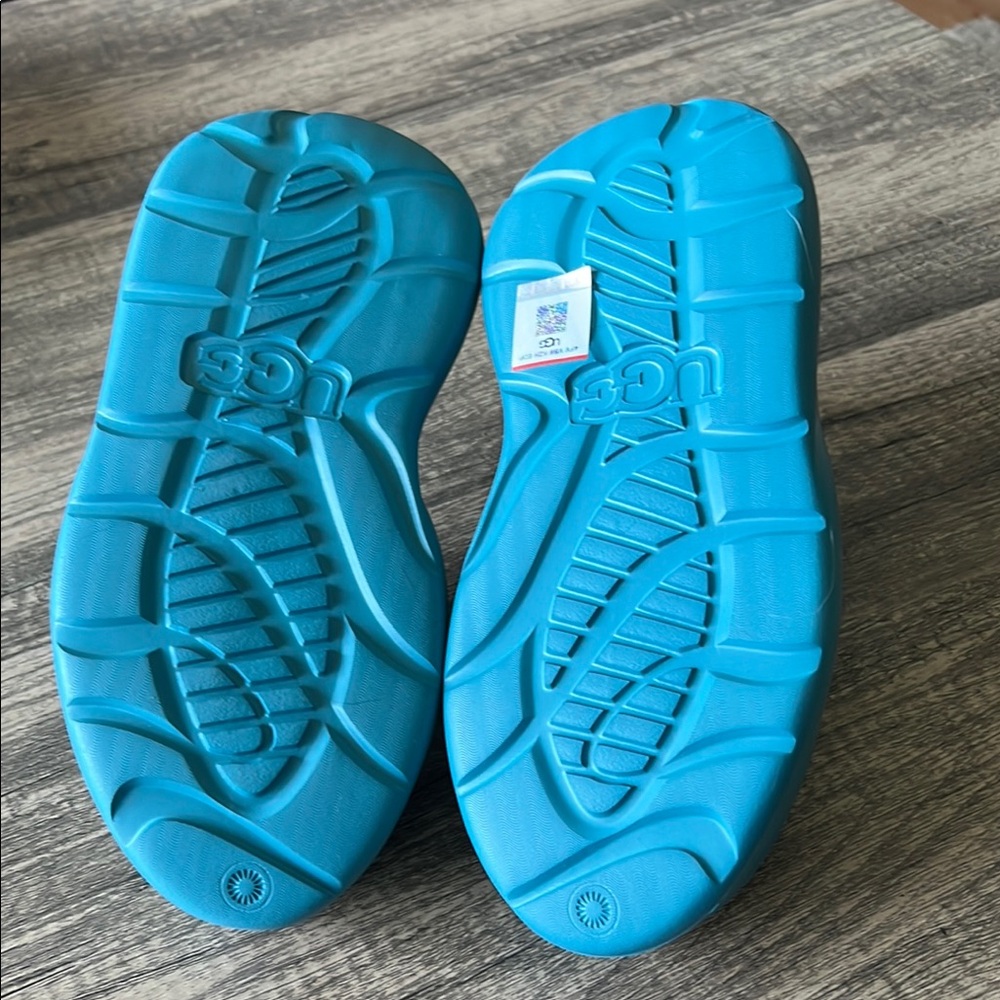 UGG sport yeah clog. Size 8   Blue. NWT - Picture 6 of 9